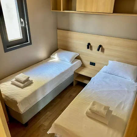 Ahil 10 Holiday home